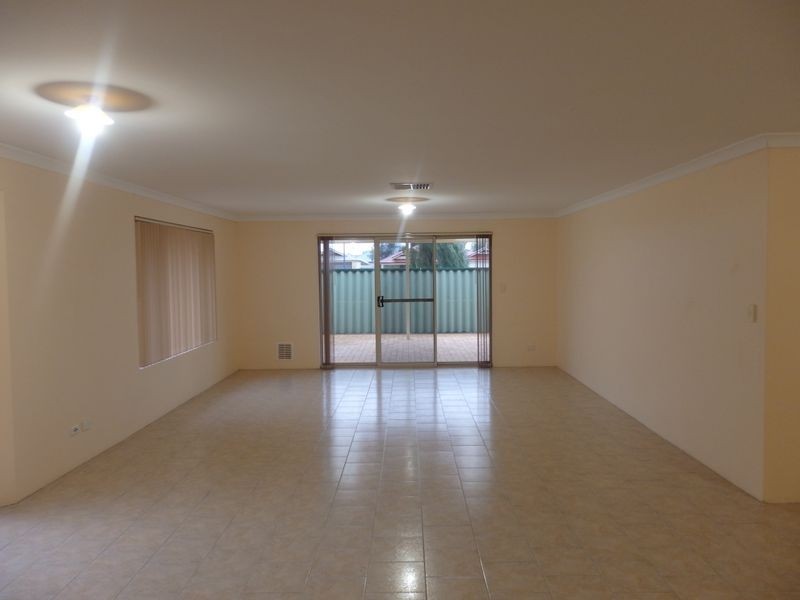 12 Freycinet Circuit, Aubin Grove WA 6164