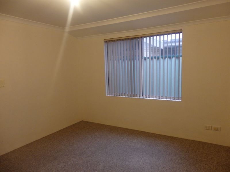 12 Freycinet Circuit, Aubin Grove WA 6164