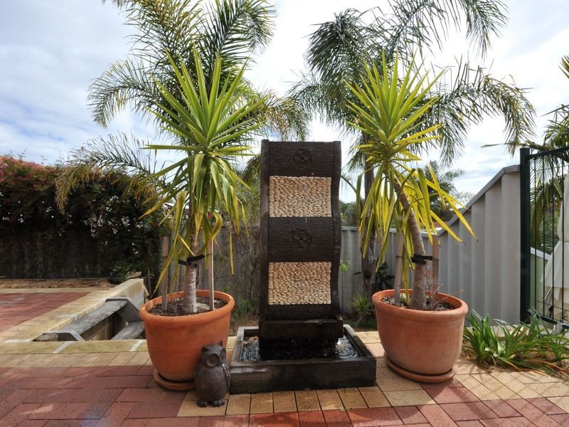 9 Porter Gardens, Leda WA 6170