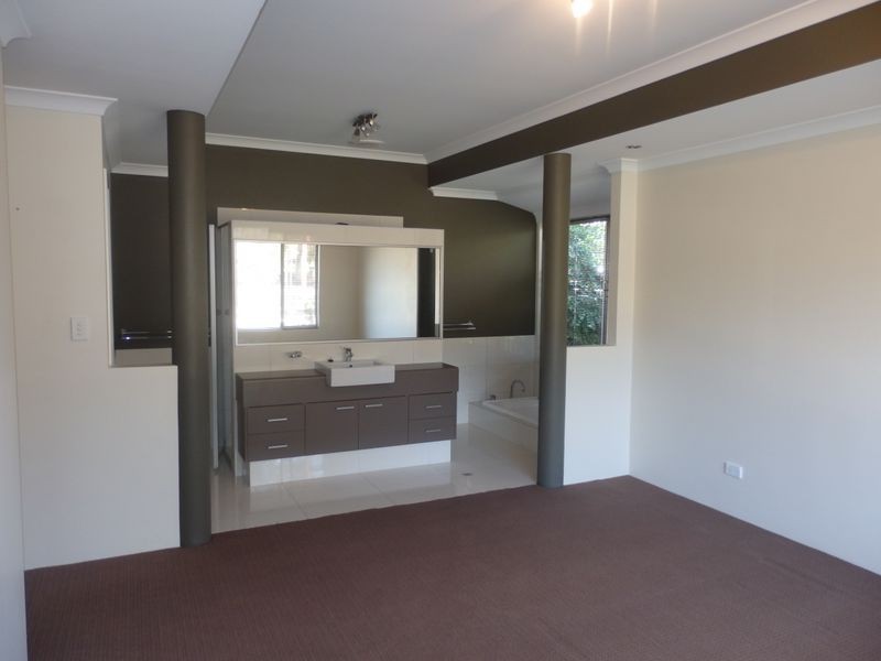 7 Claret Ash Boulevard, Baldivis WA 6171