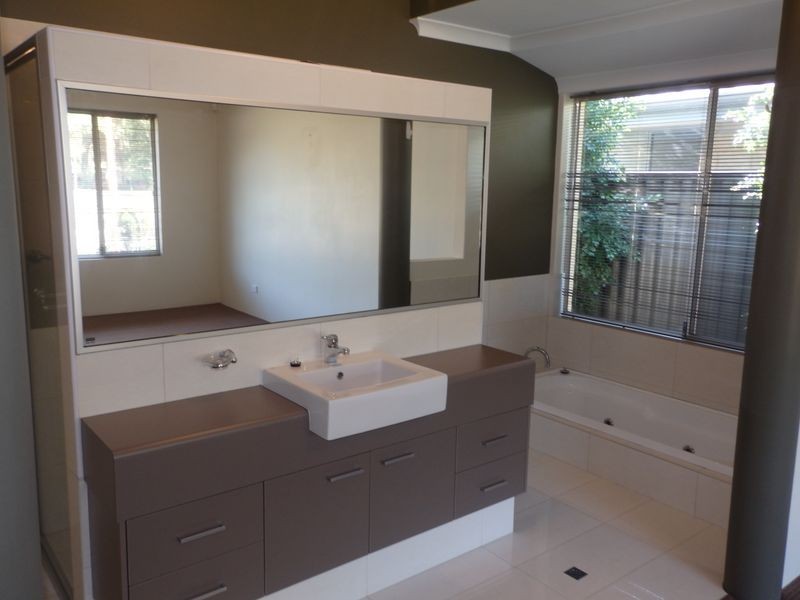 7 Claret Ash Boulevard, Baldivis WA 6171