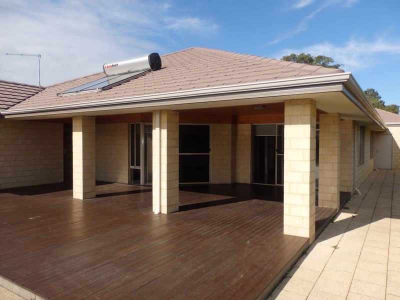 7 Claret Ash Boulevard, Baldivis WA 6171