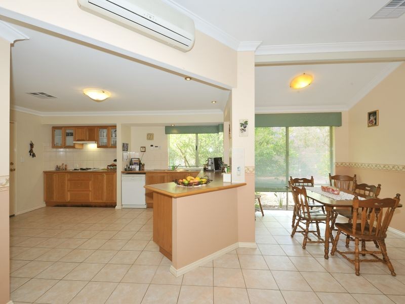 13 Baker Mews, Wellard WA 6170