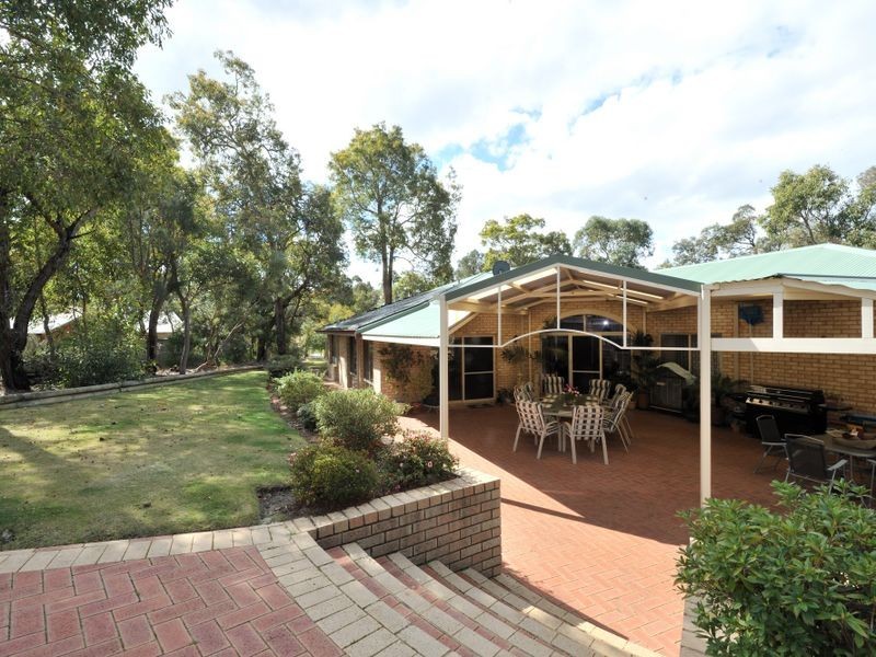 13 Baker Mews, Wellard WA 6170