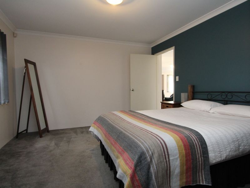 2 Hurley Way, Wellard WA 6170