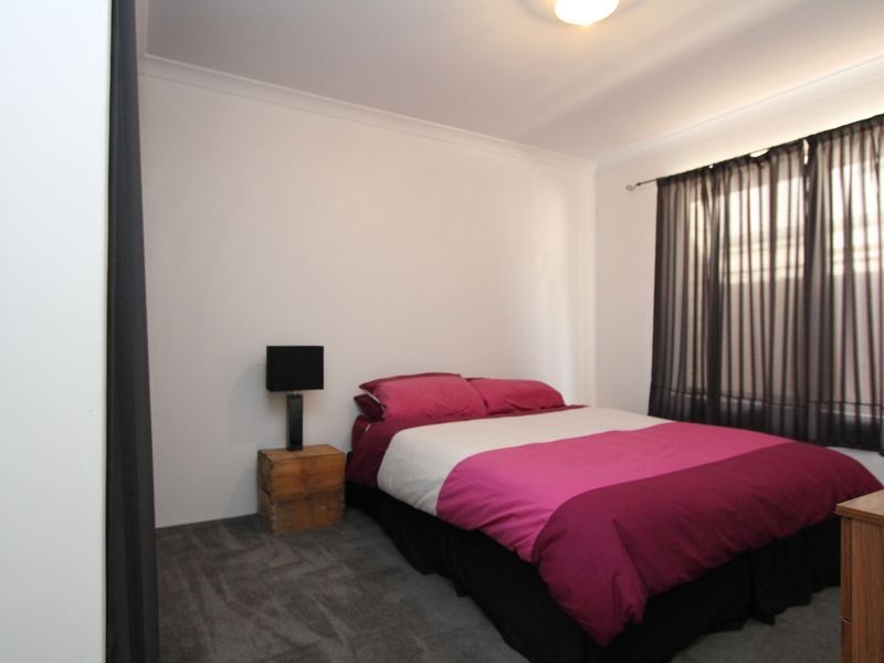 2 Hurley Way, Wellard WA 6170
