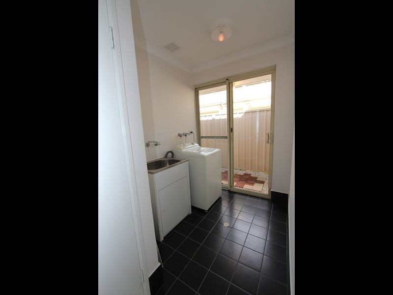 2 Hurley Way, Wellard WA 6170