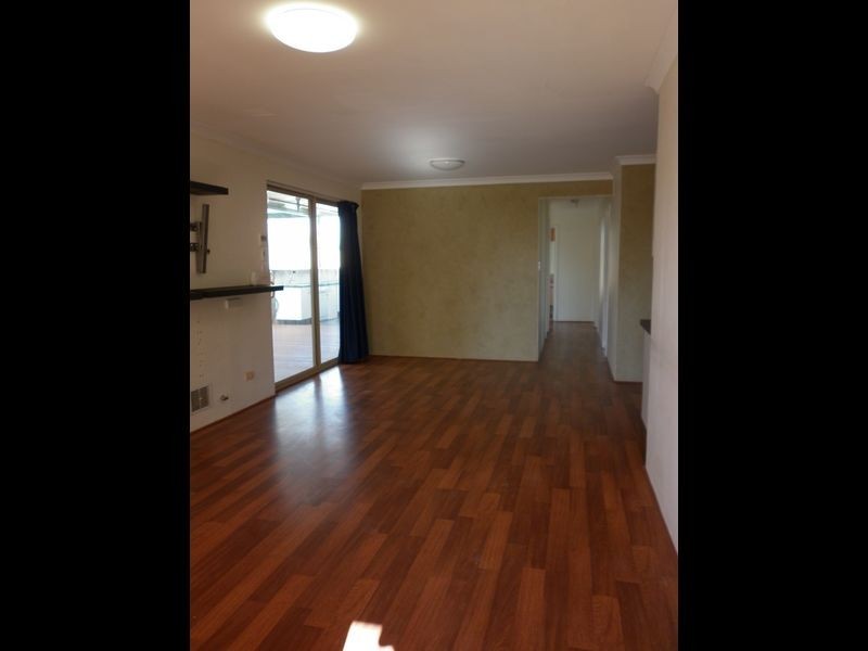 14 Cromer Gardens, Parmelia WA 6167