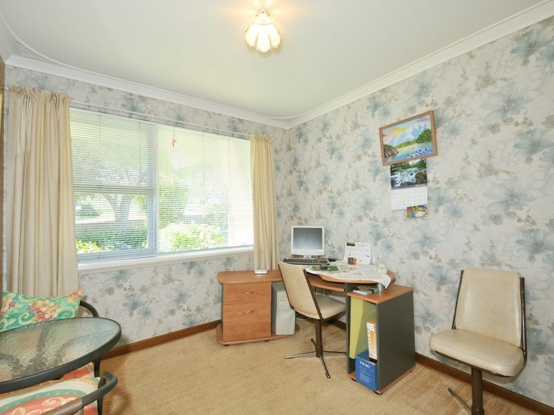 10 Harrison Way, Calista WA 6167