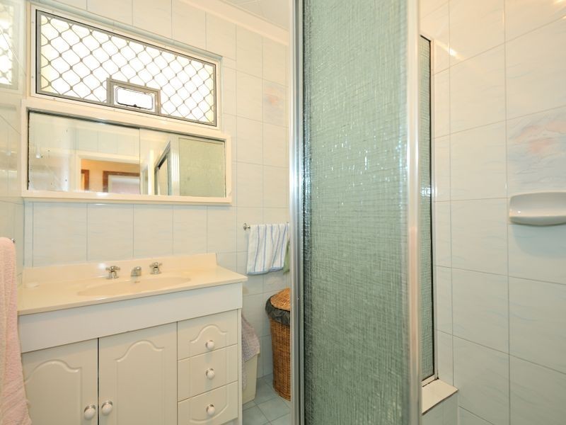 10 Harrison Way, Calista WA 6167