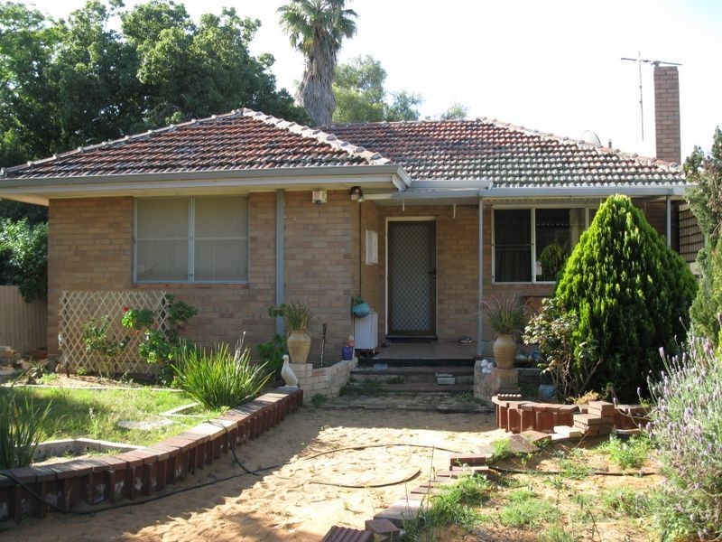 14 Bolton Way, Orelia WA 6167