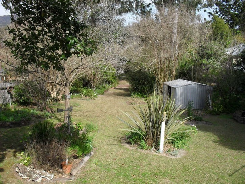 17 Clarence Street, Bonalbo NSW 2469