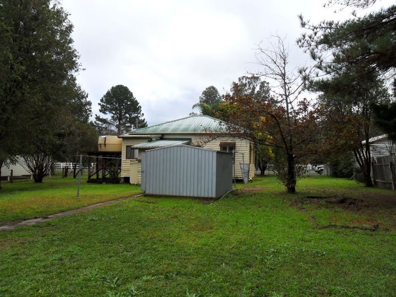 27 Urben Street, Urbenville NSW 2475