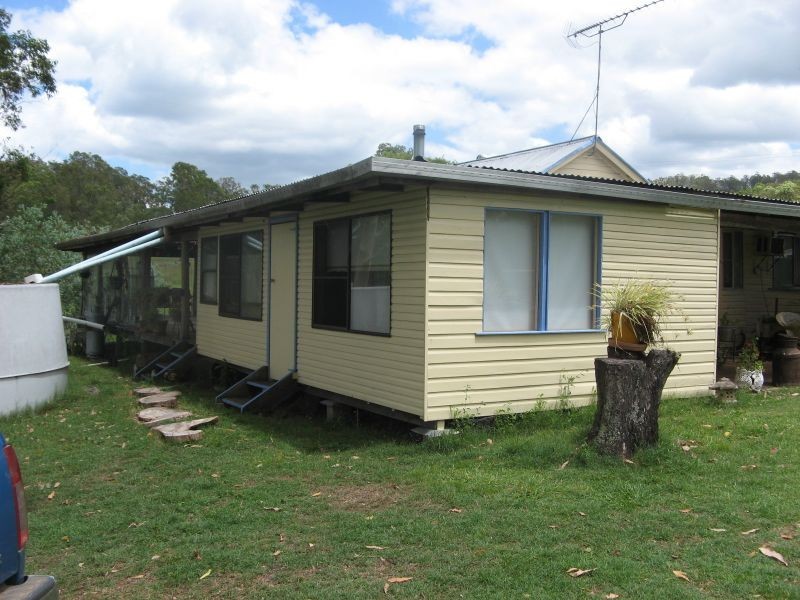 6 Hiscocks Road, Theresa Creek NSW 2469