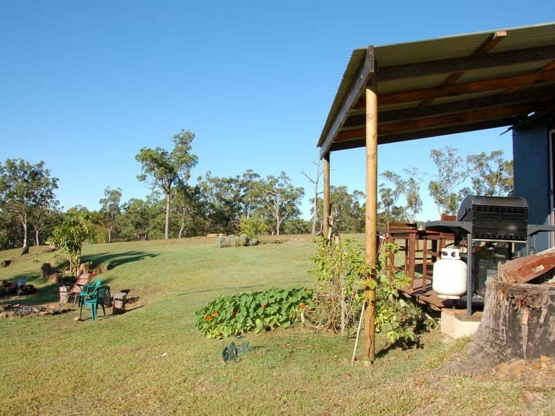 3221 Old Tenterfield Road, Busbys Flat NSW 2469