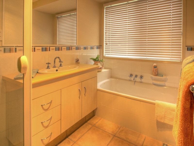 8 Fig Tree Lane, Mckees Hill NSW 2480