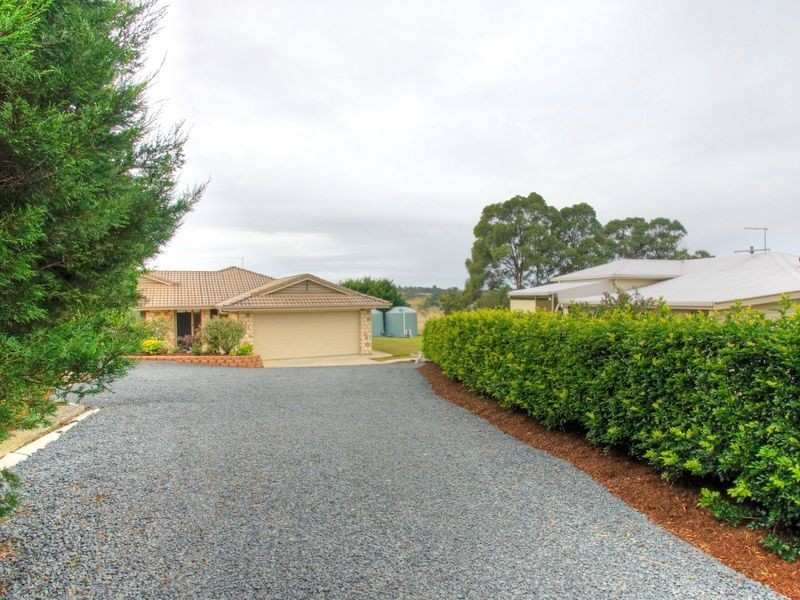 8 Fig Tree Lane, Mckees Hill NSW 2480