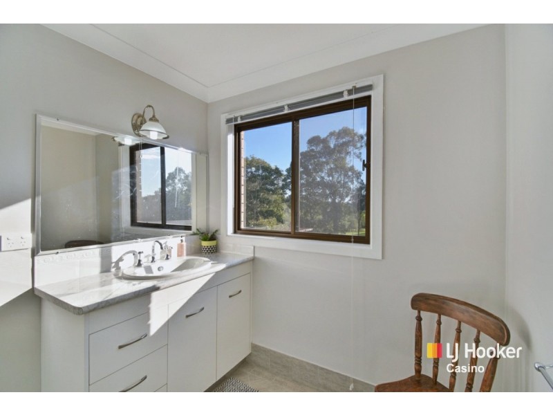 25 Droneys Bridge Rd, Fairy Hill NSW 2470
