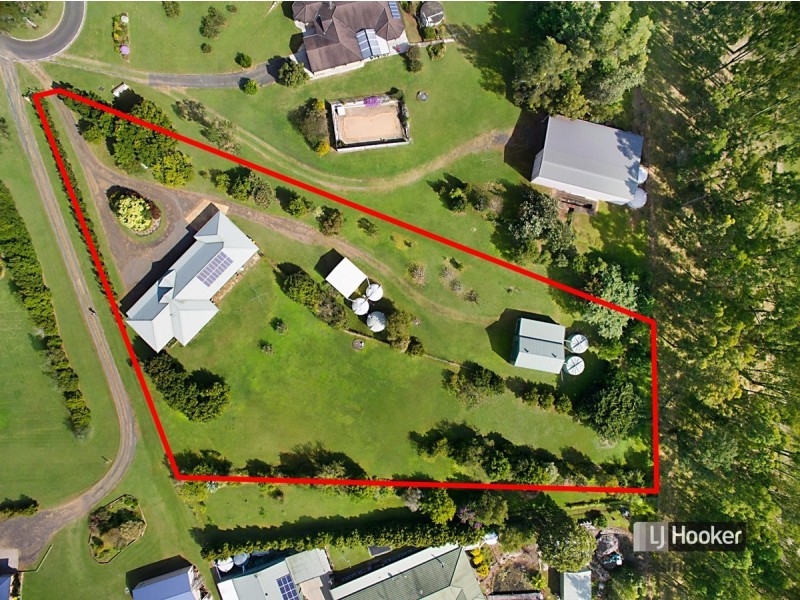 16 Tullarook Grove, Spring Grove NSW 2470