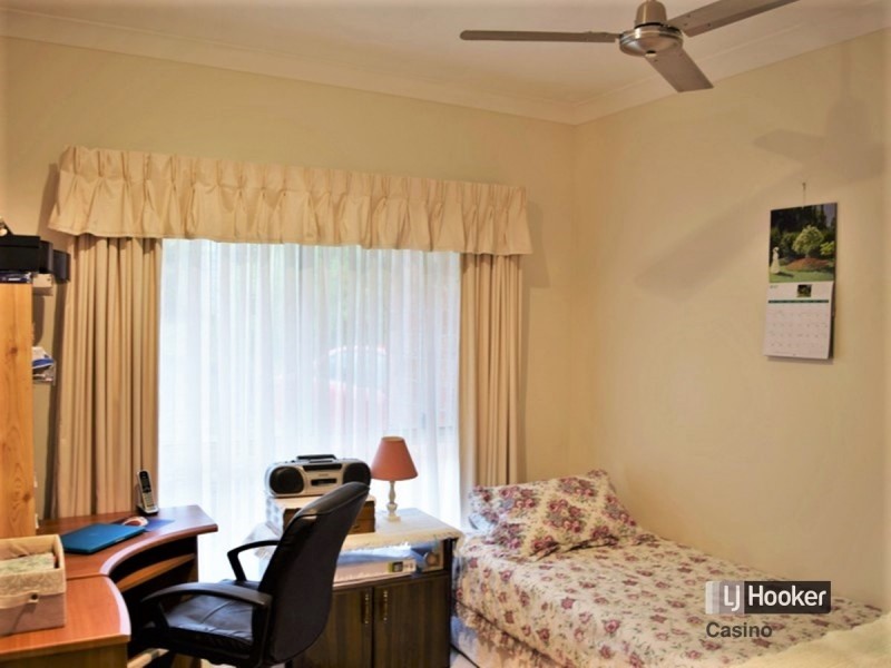 16 Tullarook Grove, Spring Grove NSW 2470