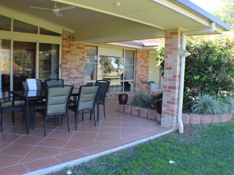 8 Forest Grove, Fairy Hill NSW 2470