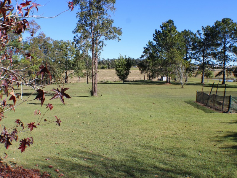 8 Forest Grove, Fairy Hill NSW 2470