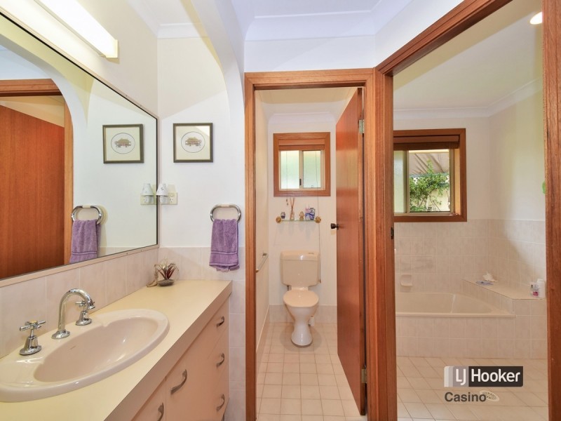 16 Figtree Drive, Casino NSW 2470