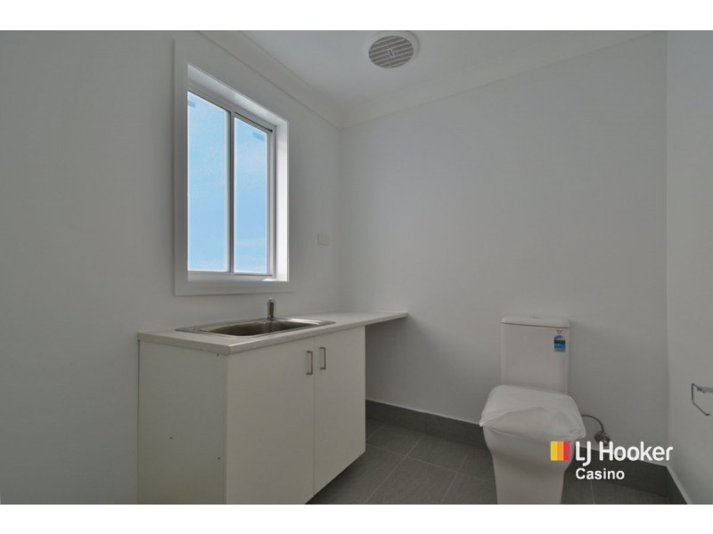 77 Stapleton Ave, Casino NSW 2470