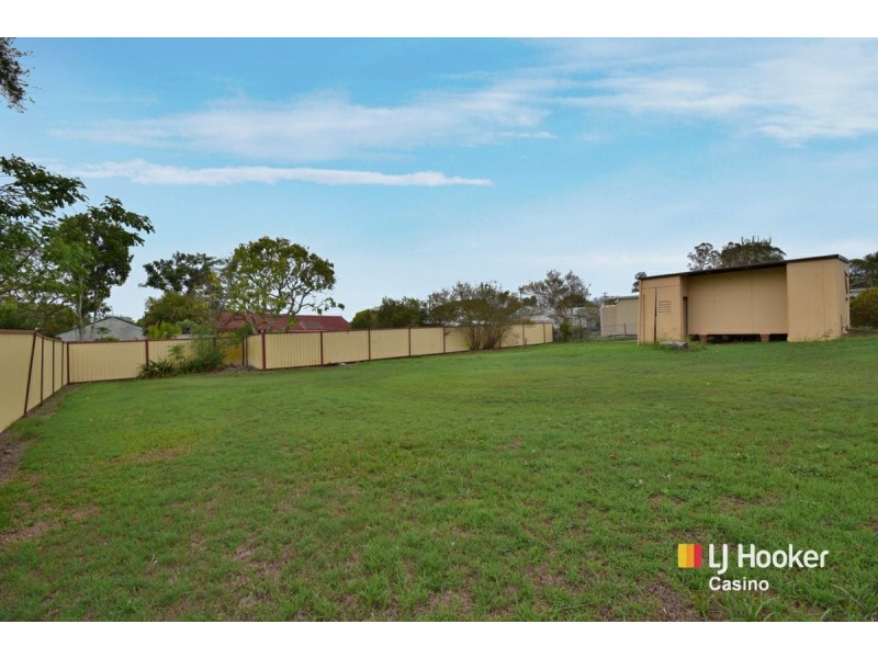 77 Stapleton Ave, Casino NSW 2470