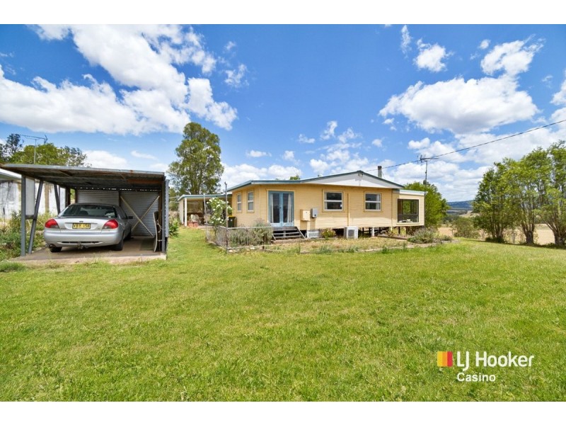 18 Sinclair Street, Old Bonalbo NSW 2469