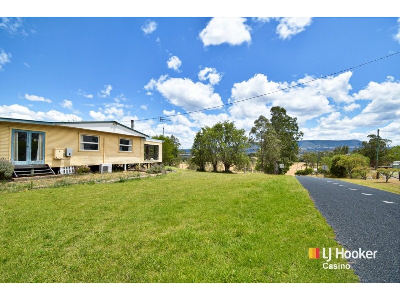 18 Sinclair Street, Old Bonalbo NSW 2469