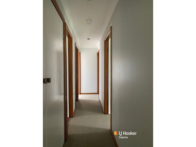 8 Cascade Drive, Casino NSW 2470