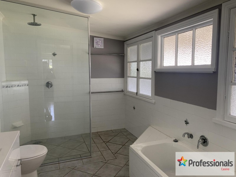 27 Hotham Street, Casino NSW 2470