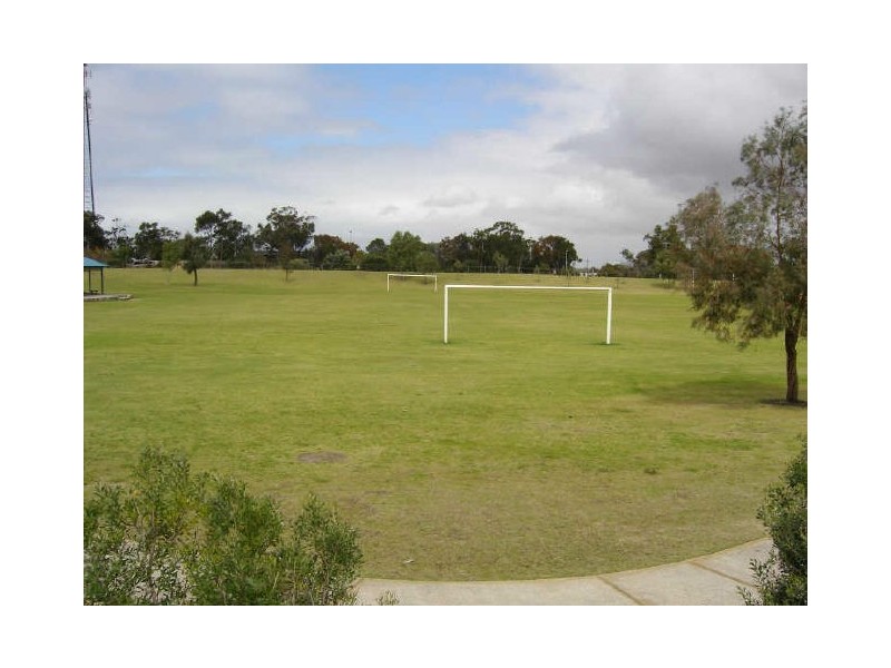 12 Arno Lane, Success WA 6164