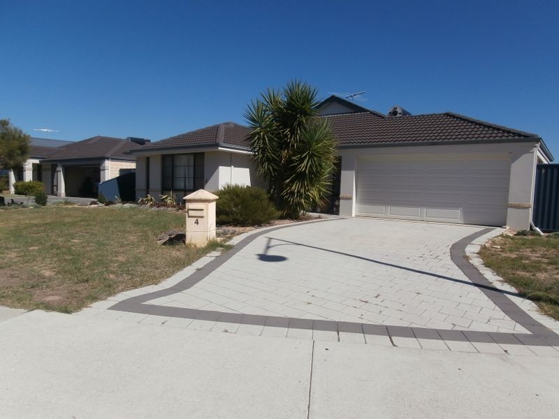 4 Alexander Drive, Byford WA 6122