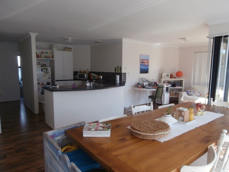 4 Alexander Drive, Byford WA 6122