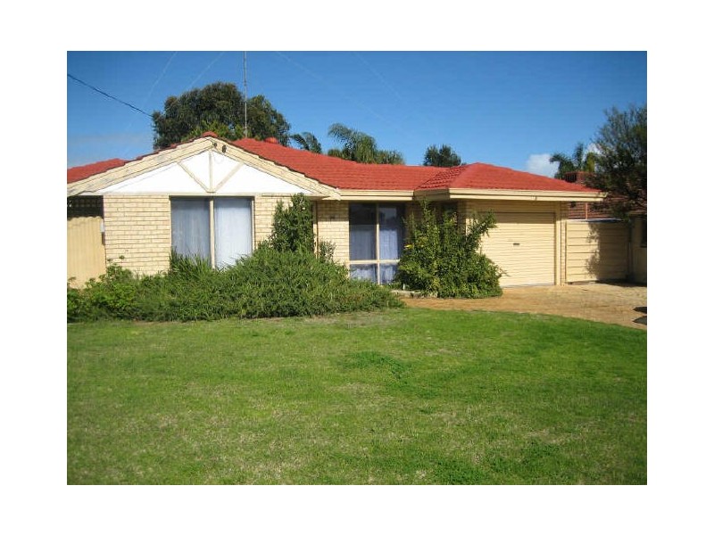 14 Darkins Retreat, Parmelia WA 6167