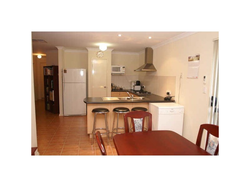 1/51 Braemore Street, Seville Grove WA 6112