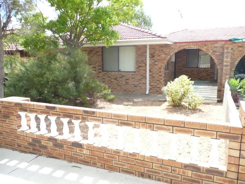 18A Smith Street, Beaconsfield WA 6162