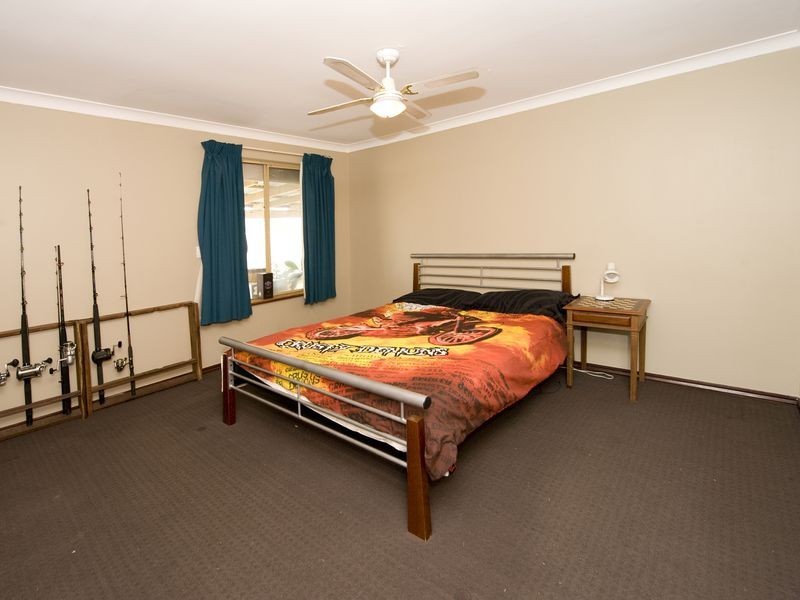 2 Bell Court, Armadale WA 6112