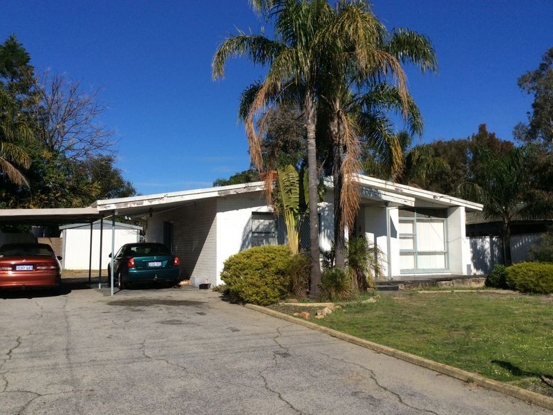 34 Galliers Avenue, Armadale WA 6112