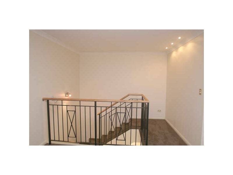 4 Giverny Gardens, Aubin Grove WA 6164