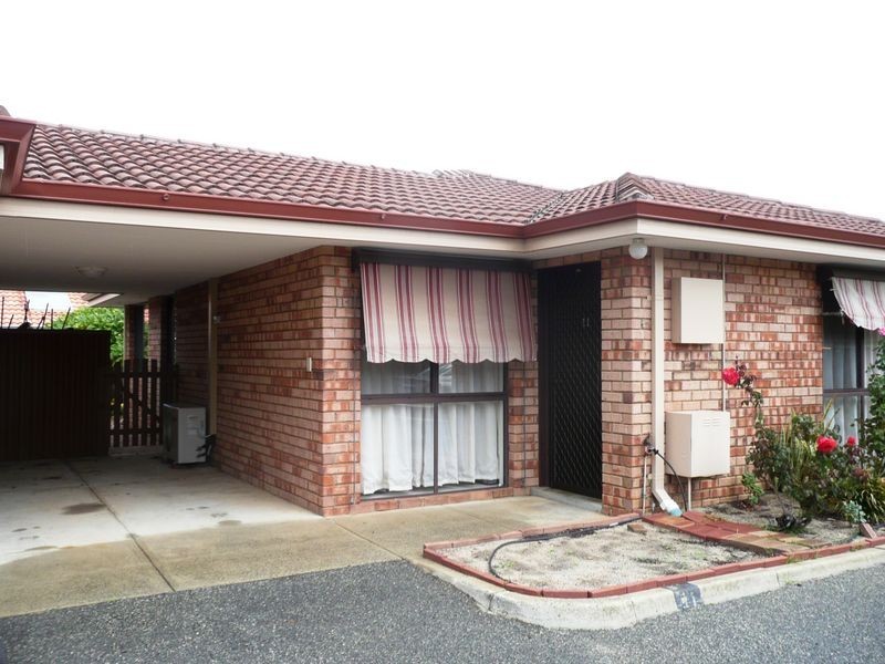 11/93 Seventh Road, Armadale WA 6112