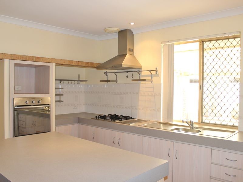 26 Liata Court, Thornlie WA 6108