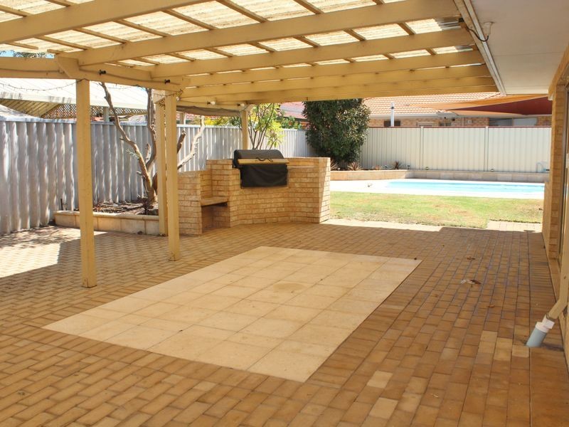 26 Liata Court, Thornlie WA 6108