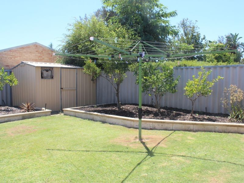 26 Liata Court, Thornlie WA 6108