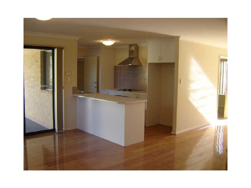 7 Biara Lane, Success WA 6164