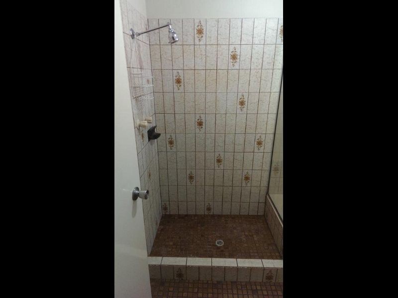 20 Redtingle Road, Camillo WA 6111