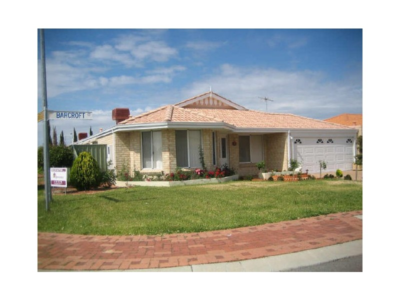 1 Barcroft Court, Atwell WA 6164