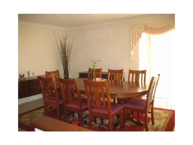 1 Barcroft Court, Atwell WA 6164